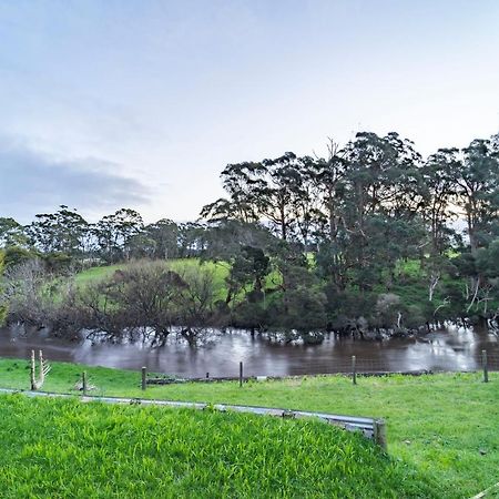 Platypus Waters B&B Smithton Esterno foto